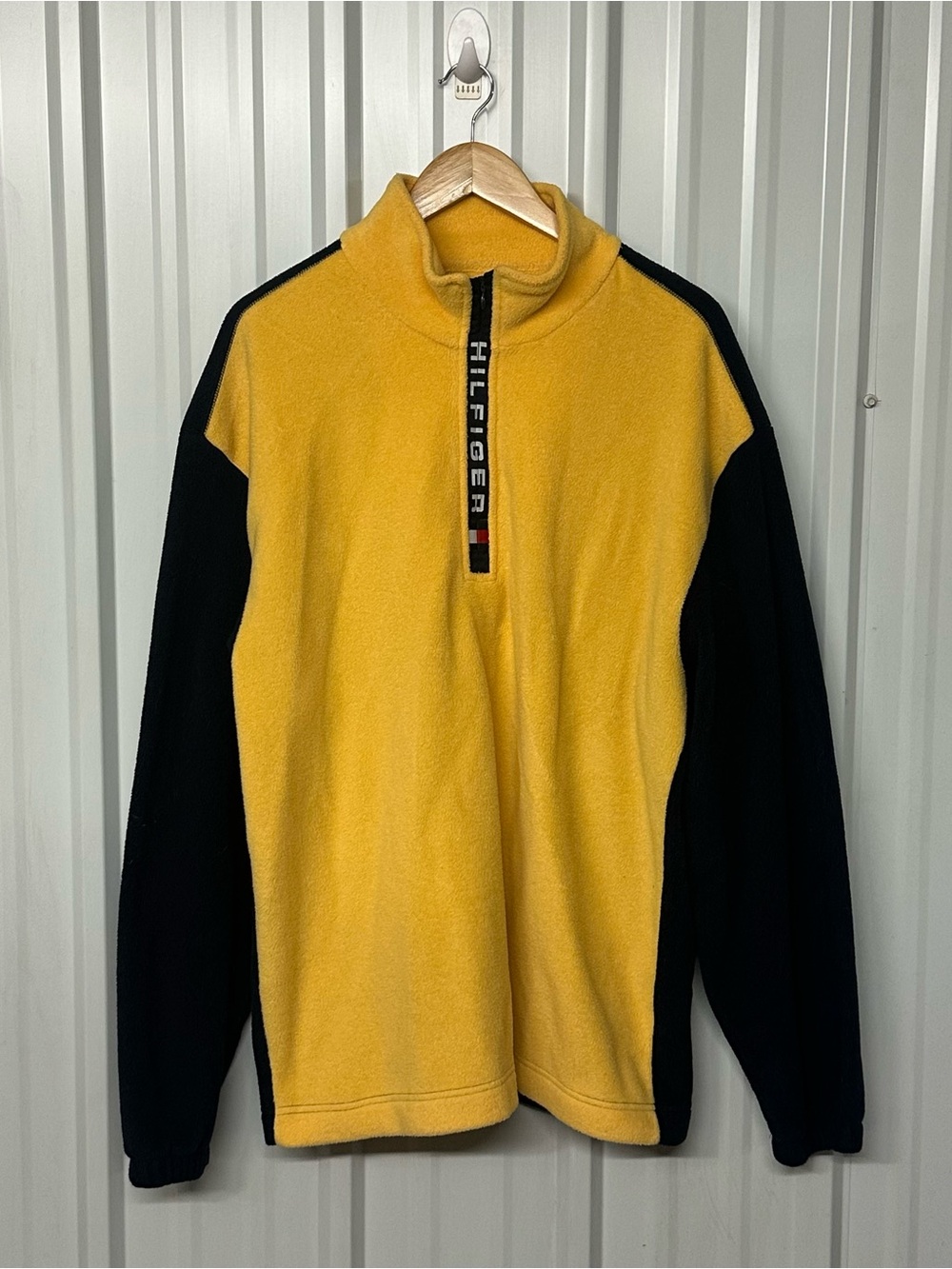 Vintage Tommy Hilfiger Men’s Colorblock Fleece 1/4 Zip Pullover 90s Retro